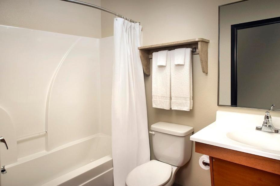 Woodspring Suites Savannah Garden City מראה חיצוני תמונה
