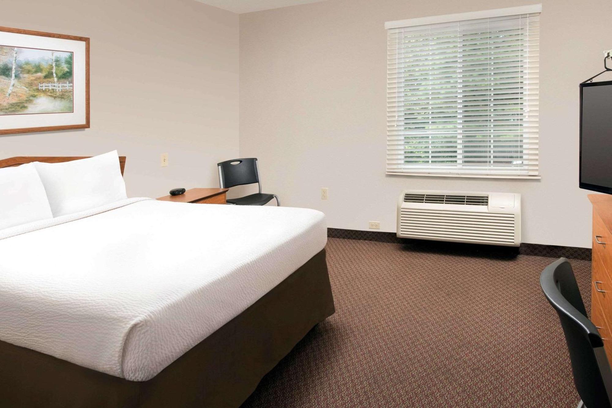 Woodspring Suites Savannah Garden City מראה חיצוני תמונה